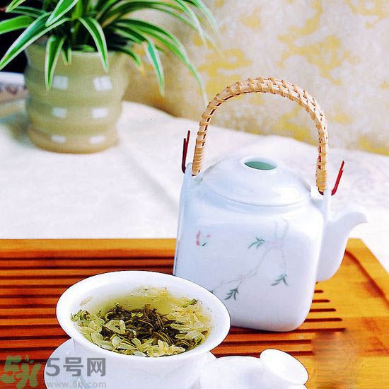 痛風(fēng)可以喝茉莉花茶嗎？痛風(fēng)喝茉莉花茶好嗎？