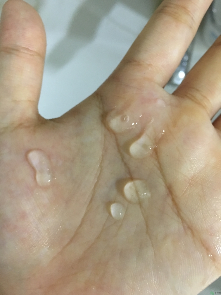 春雨和水光面膜哪個好？春雨面膜和水光面膜哪個好？