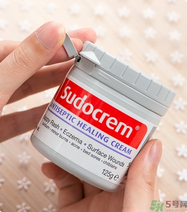 Sudocrem屁屁霜怎么用？sudocrem屁屁霜初生寶寶能用嗎？