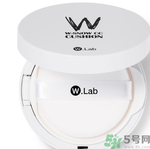 w.lab雪花氣墊黑色款怎么樣？w.lab雪花氣墊黑色和白色區(qū)別？