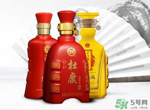 白酒可以帶上飛機(jī)嗎？飛機(jī)可以托運(yùn)白酒嗎？