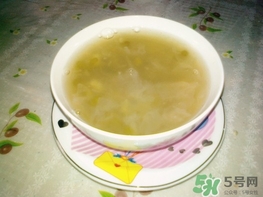 綠豆薏米湯怎么做?綠豆薏米湯的功效與作用