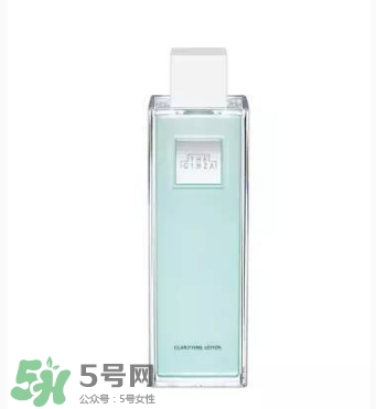 the ginza化妝水粉色和藍色哪個好？the ginza化妝水粉色藍色區(qū)別