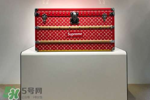 supreme與lv2017秋冬聯(lián)名系列怎么買_在哪買？