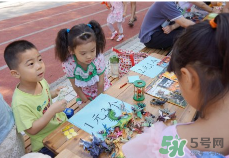 寶寶不去幼兒園怎么辦？寶寶不去幼兒園哭鬧怎么勸導？