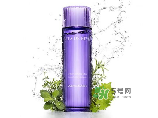 dermafirm德妃紫蘇水變色怎么回事？德妃紫蘇水什么顏色？