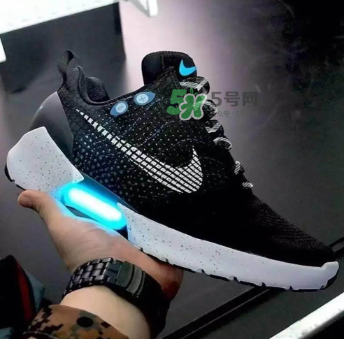 nike hyperadapt 1.0國內什么時候發(fā)售？耐克自動系鞋帶鞋國內發(fā)售時間