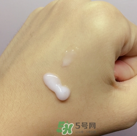 cerave pm乳可以白天用嗎？cerave pm乳白天用會(huì)變黑嗎