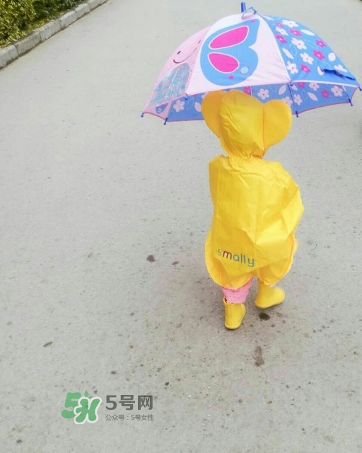 小孩子的雨衣什么牌子的好 兒童雨衣哪個牌子好