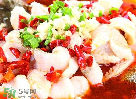 鱸魚可以做酸菜魚嗎？鱸魚可以做水煮魚嗎？