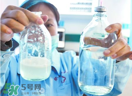 生理鹽水怎么洗鼻子？生理鹽水洗鼻子難受嗎？