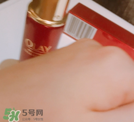 olay小臉精華怎么樣？olay玉蘭油臻粹系列小臉精華功效