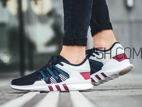 adidas eqt racing adv復(fù)古跑鞋在哪買？