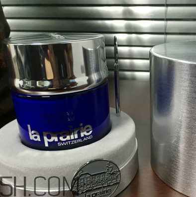 三大貴婦面霜比較_la prairie、Lamer和蘭蔻修復(fù)面霜比較