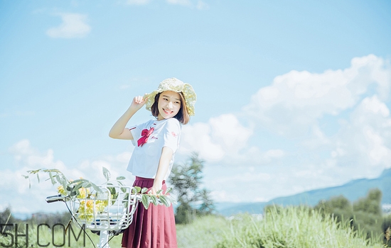 fancl卸妝油和植村秀卸妝油哪個好用？卸妝油可以卸指甲油嗎？