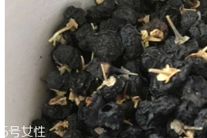 黑枸杞青少年能吃嗎？可以適量喝