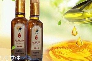 核桃油可以擦臉嗎 可以作為基礎(chǔ)護膚油