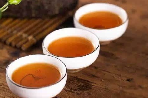 黑茶為什么有霉味 黑茶陳味和霉味的區(qū)別