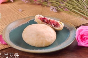 鮮花餅多少錢一斤 鮮花餅是云南的特產(chǎn)嗎