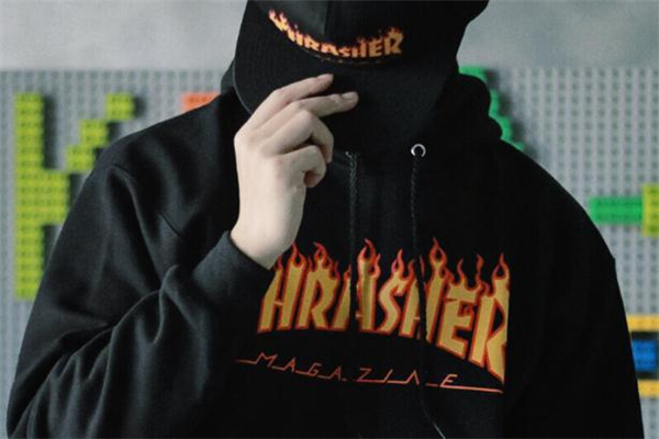 thrasher衛(wèi)衣多少錢 thrasher火焰衛(wèi)衣正品價位