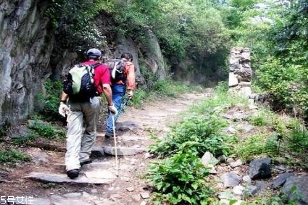 吃早餐后要多久才能爬山 爬山注意事項(xiàng)