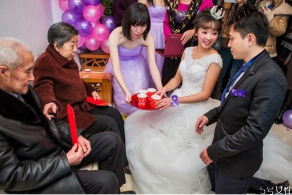 結婚改口費一般給多少錢 什么時候給改口費