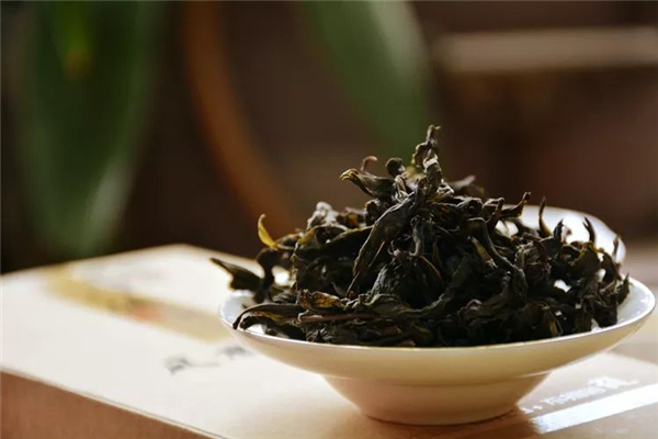 烏龍茶會(huì)導(dǎo)致便秘嗎 烏龍茶對(duì)胃好不好