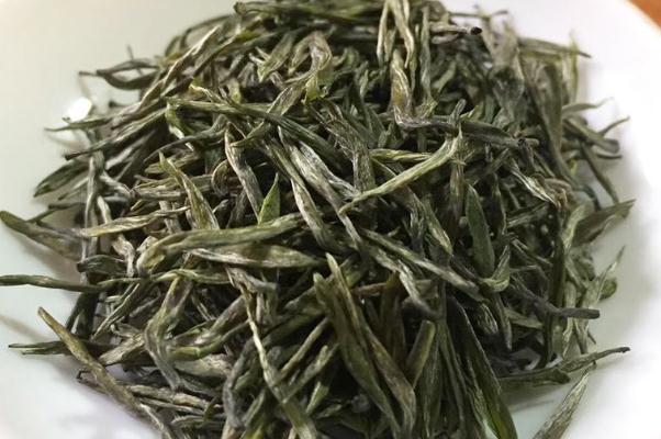 廬山云霧茶的特點(diǎn) 廬山云霧茶多少錢一斤