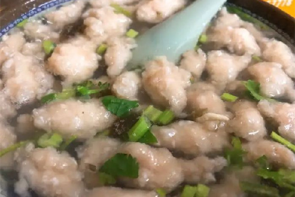 瘦肉丸加面粉還是淀粉 瘦肉丸加什么粉有彈性