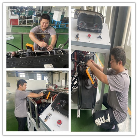 交校李佳浩獲市獎(jiǎng)(合).jpg 交校李佳浩獲市獎(jiǎng)(合).jpg