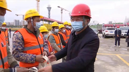 JT2022010501省總工會(huì)慰問_副本.jpg JT2022010501省總工會(huì)慰問_副本.jpg