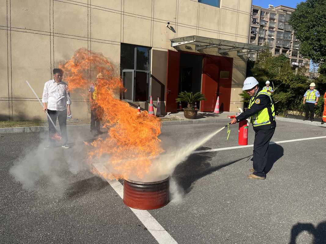 高速管理公司.jpg 高速管理公司.jpg