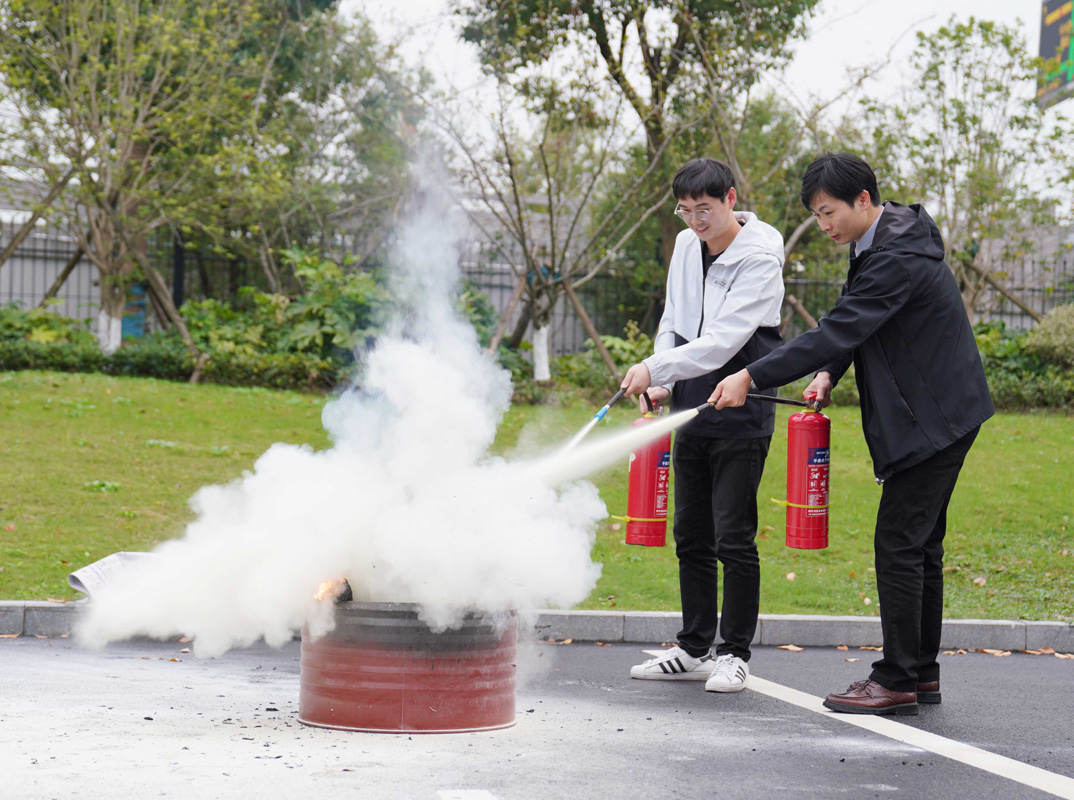 20241115-02.jpg 20241115-02.jpg